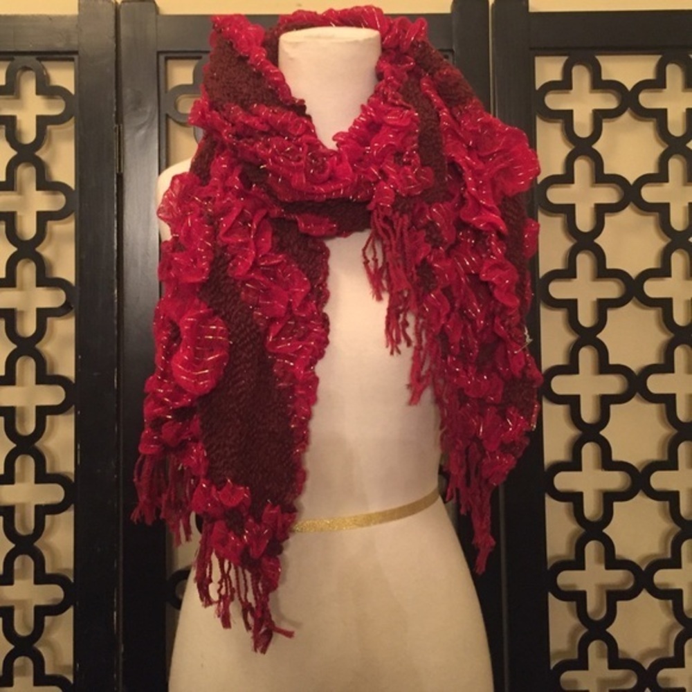 NWT Soft Red Ruffles Scarf‎ - Picture 2 of 3